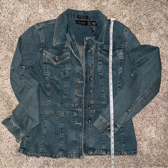 Axcess by Liz Claiborne Jean Jacket - Size Large - Picture 6 of 7